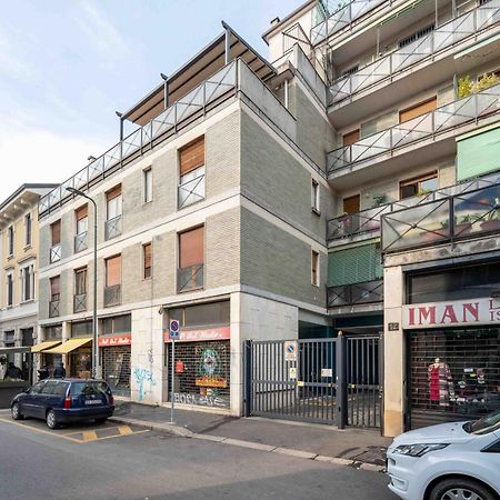 Suite 12 Milano Centro Parking Free Kültér fotó