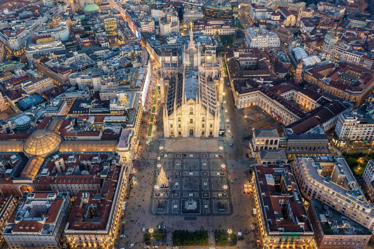 Suite 12 Milano Centro Parking Free Kültér fotó