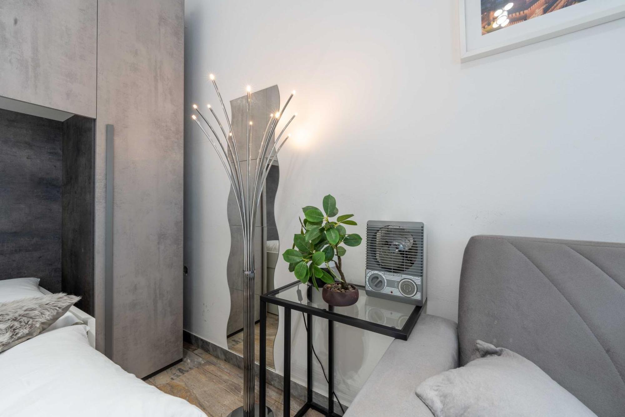 Suite 12 Milano Centro Parking Free Kültér fotó