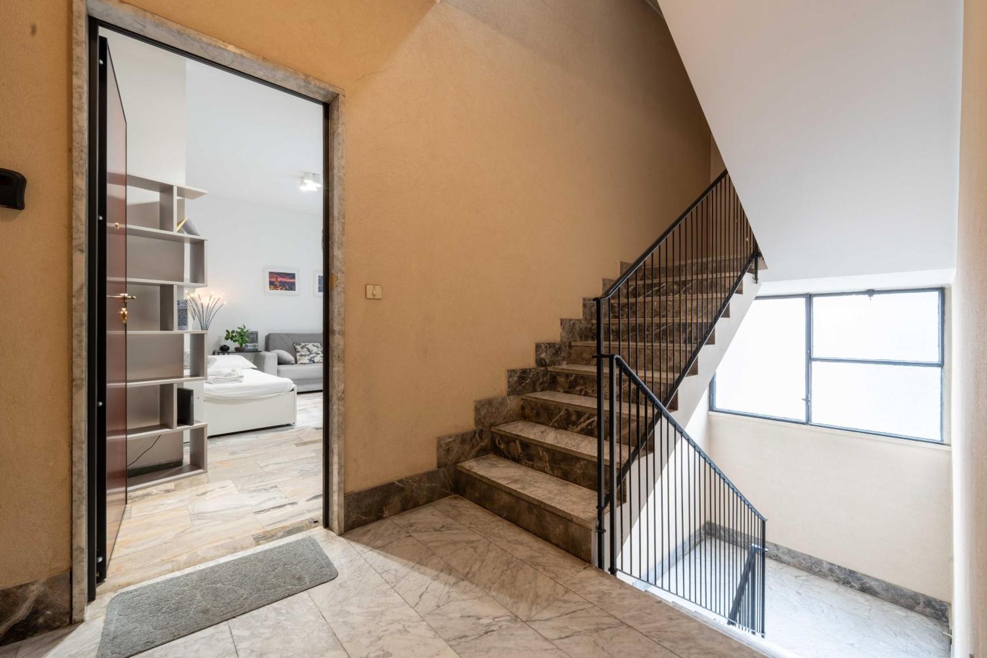 Suite 12 Milano Centro Parking Free Kültér fotó