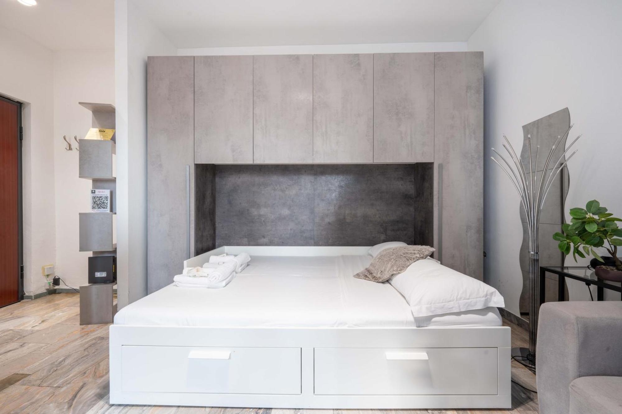 Suite 12 Milano Centro Parking Free Kültér fotó