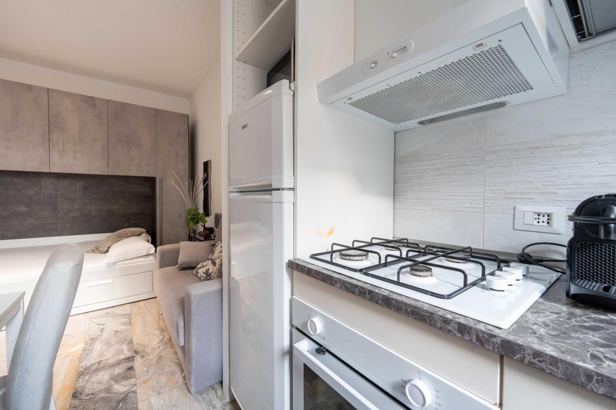 Suite 12 Milano Centro Parking Free Kültér fotó